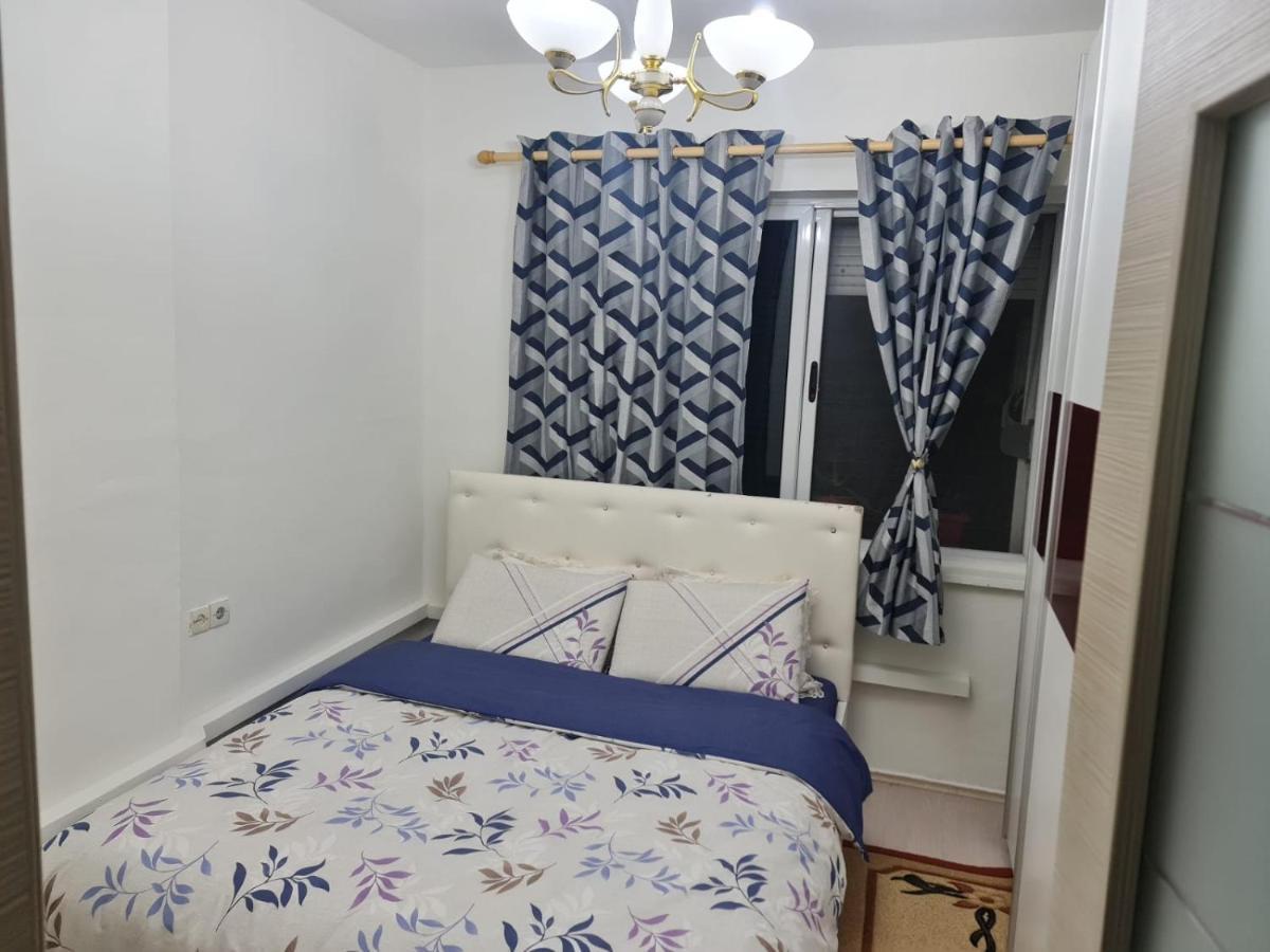 טיראנה Saloon Apartment מראה חיצוני תמונה